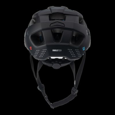 2. Kask TRIADE