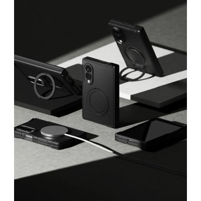 7. Etui Ringke Alles MagSafe na Samsung Galaxy Z Fold 8 - czarne