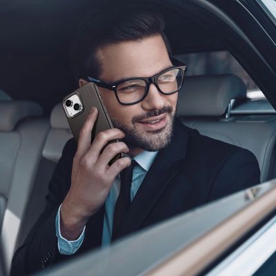 7. Dux Ducis Naples etui do iPhone 14 Plus skórzany pokrowiec (kompatybilny z MagSafe) ciemnobrązowy