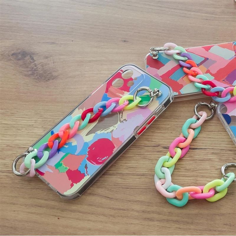 7. Color Chain Case żelowe elastyczne etui z łańcuchem łańcuszkiem zawieszką do iPhone 13 mini wielokolorowy (3)