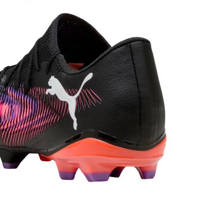 3. Buty piłkarskie Puma Future 8 Match Low FG/AG M 108372 01
