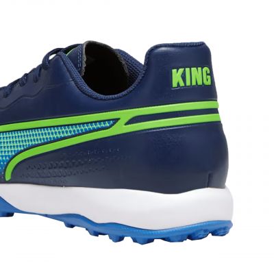 5. Buty piłkarskie Puma King Match TT M 107260 02