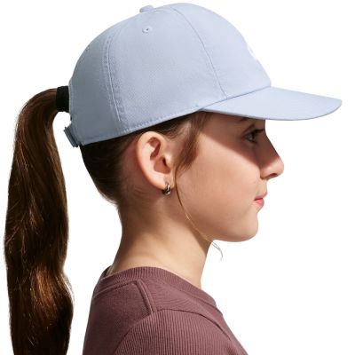 5. Czapka z daszkiem dla dzieci Nike Club błękitna FB5063 057