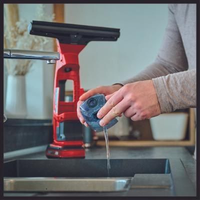 6. Einhell BRILLIANTO elektryczny system do czyszczenia szyb 0,3 l Czarny, Czerwony