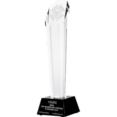 8. Trofeum szklane grawerowane z etui