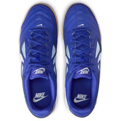 3. Buty Nike Gato IN HQ6019-500