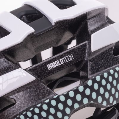 3. Kask VAGG