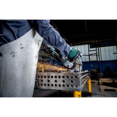 2. Metabo W 18 L BL 9-125 szlifierka kątowa 12,5 cm 10000 RPM 1,5 kg