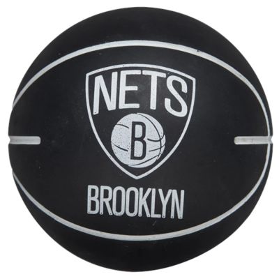 3. Piłka Wilson NBA Dribbler Brooklyn Nets Mini Ball WTB1100PDQBRO