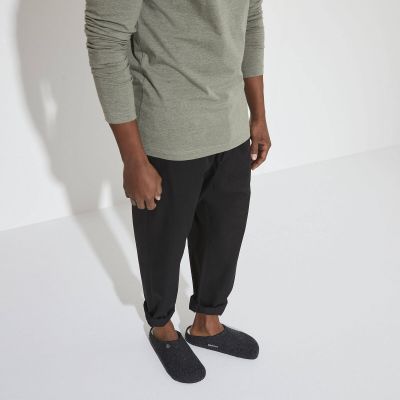 7. Kapcie damskie/męskie ocieplane Birkenstock Zermatt Anthracite z wełnianego filcu regular szerokie (1015090)