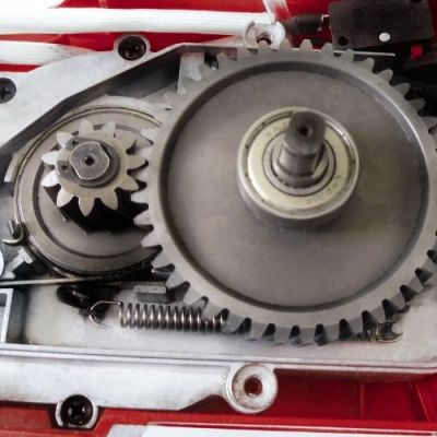 3. Piła łańcuchowa EINHELL GH-EC 1835 4501710