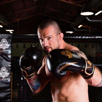 12. Rękawice bokserskie 10oz - Aureos - Valor Series