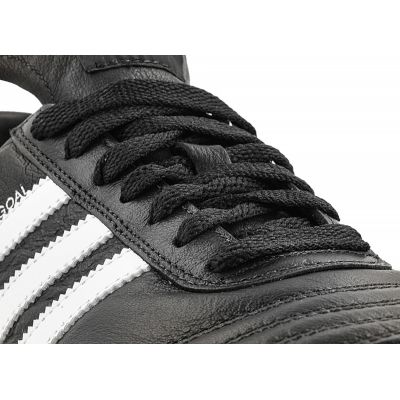 11. Buty halowe adidas Mundial Goal IN 019310