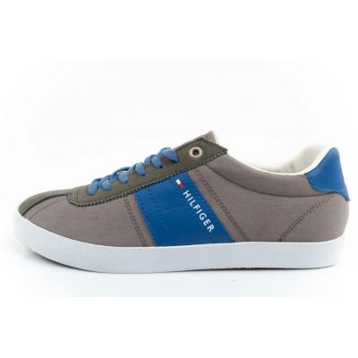 8. Buty Tommy Hilfiger M FM56821095 039