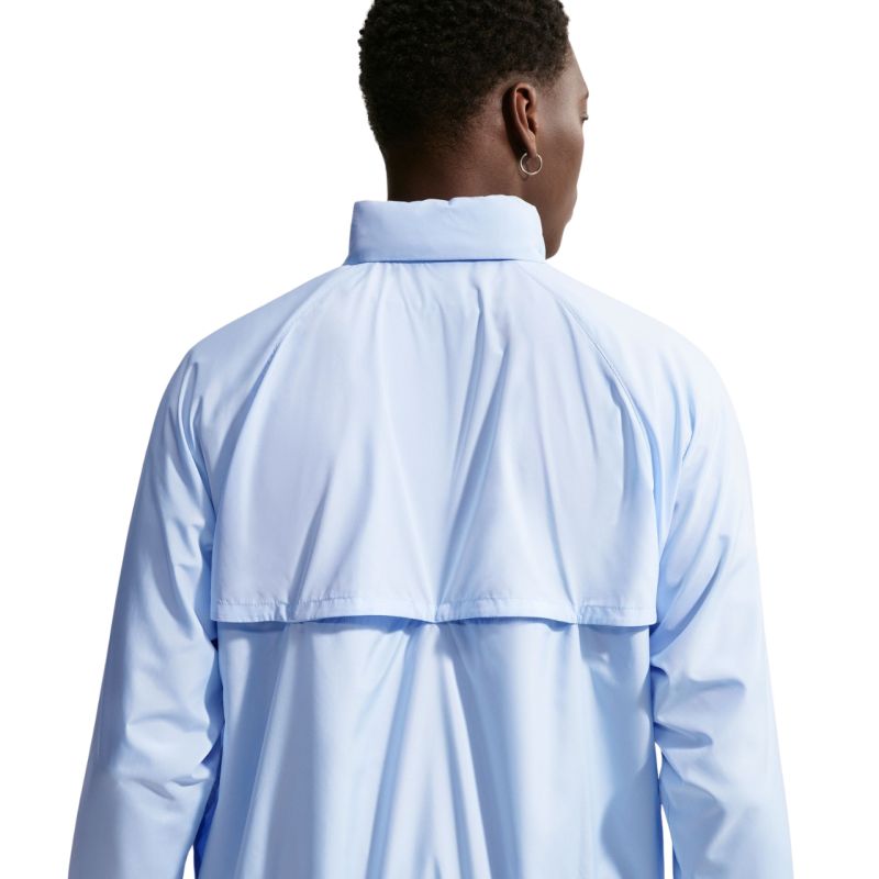 4. Kurtka męska Nike Windrunner błękitna IF3390 407