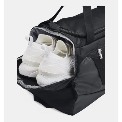 5. Under Armour UA Undeniable 5.0 S sportowa torba 40 l Poliester, Termoplastyczne elastomery poliuretanowe (TPU) Czarny