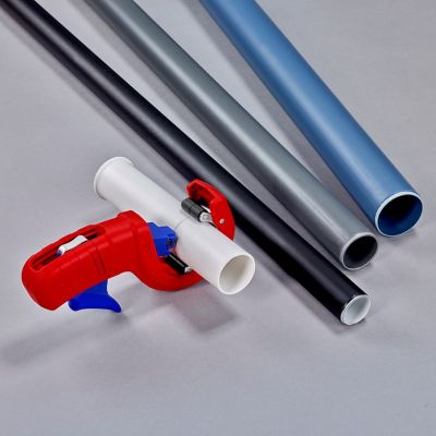 42. Knipex 90 23 01 BK ręczne narzędzie do cięcia rur Obcinak do rur
