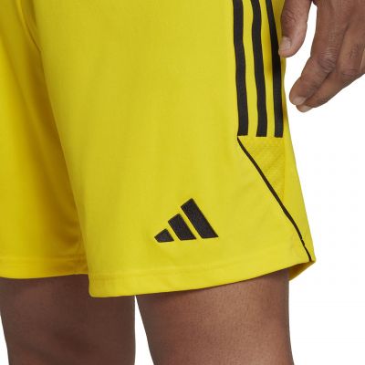12. Spodenki adidas Tiro 23 League M IB8085