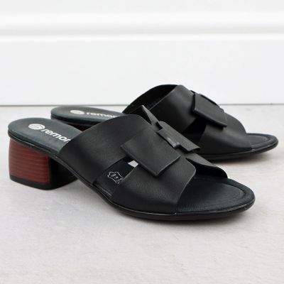 3. Skórzane klapki damskie na klocku czarne Remonte R8759-01