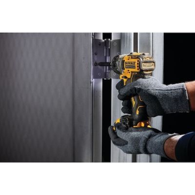 4. DeWALT DCF601N-XJ wkrętak zasilany/zakrętark udarowy 1100 RPM