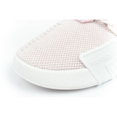 32. Buty adidas Eqt Bask Adv W EE5037