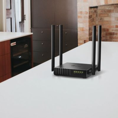 11. Router TP-LINK Archer C54