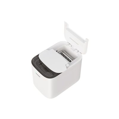 5. Kostkarka do lodu Blaupunkt IMB601