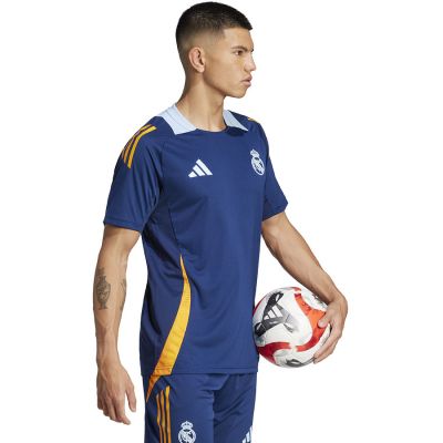 3. Koszulka adidas Real Madryt Training JSY M JE4207