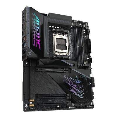 3. GIGABYTE X870E AORUS PRO X3D AMD X870E Gniazdo AM5 ATX