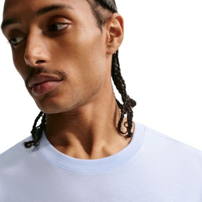 5. Koszulka męska Nike Club Tee błękitna AR4997 408