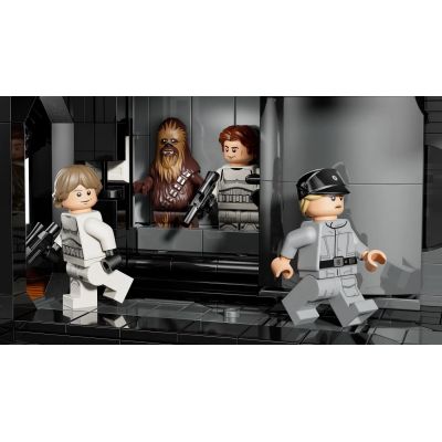 10. LEGO STAR WARS 75419 Gwiazda Śmierci (Ultimate Collector Series)