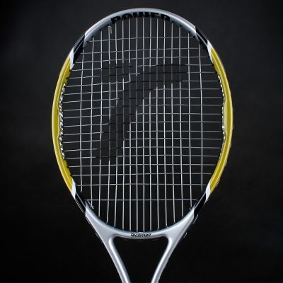 4. Rakieta tenisowa Techman 8001