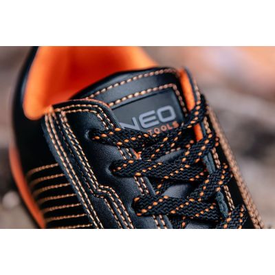 6. NEO tools 82-103 obuwie ochronne