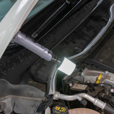 13. LATARKA TURYSTYCZNA LED GRUNDIG 1200mAh