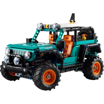 3. LEGO Technic 42227 - SUV Jeep Wrangler Rubicon