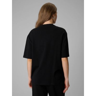 2. T-shirt loose z nadrukiem damski 4F 4FRSS26TTSHF3706-20S
