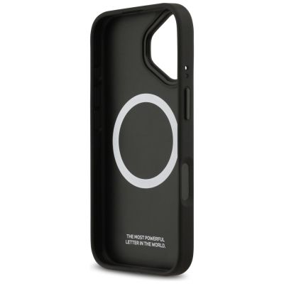 7. Etui BMW M Carbon Logo MagSafe na iPhone 17 - czarno-szare