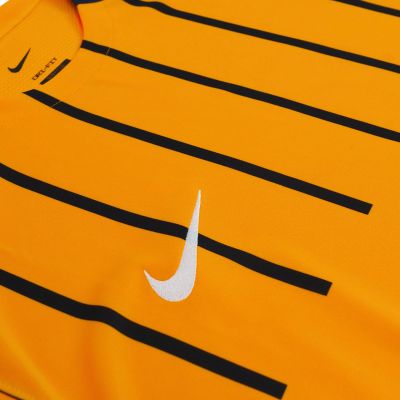 6. Koszulka Nike Dri-FIT M FD7752 739