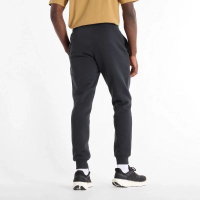 3. Spodnie New Balance Sport Fleece Jogger M MP43904BK