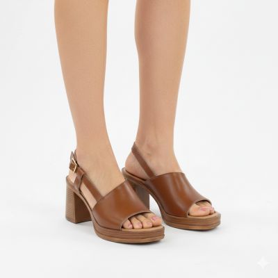 5. Sandały damskie na słupku brązowe Potocki 54324