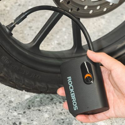 5. Pompka akumulatorowa Rockbros L1 Mini 70 psi kompresor długość węża 200 mm Schrader - czarna