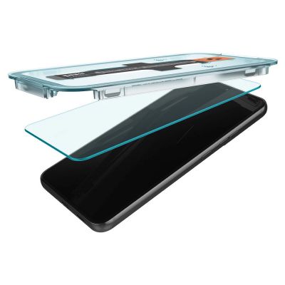 7. Szkło hartowane Spigen Glas.tR EZ Fit na Samsung Galaxy S22 - 2 szt.