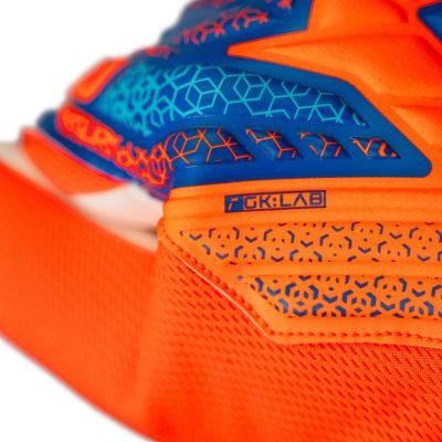 14. Rękawice bramkarskie Reusch Attrakt Starter Solid Jr 5572514 2290