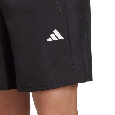 6. Spodenki adidas Train Essentials Woven M IC6976
