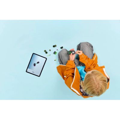 12. LEGO City 60484 Wyścigówki: samochód gracza