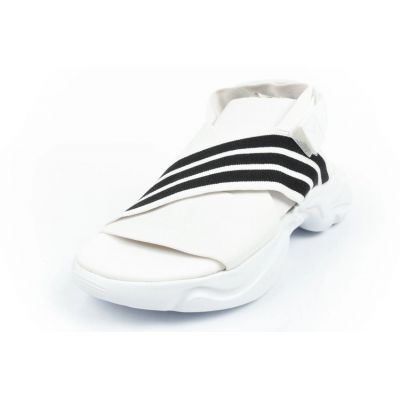 4. Sandały adidas Magmur Sandal W EF5848