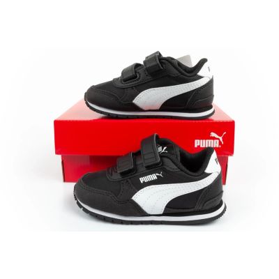 19. Buty Puma ST Runner Jr 384903 01