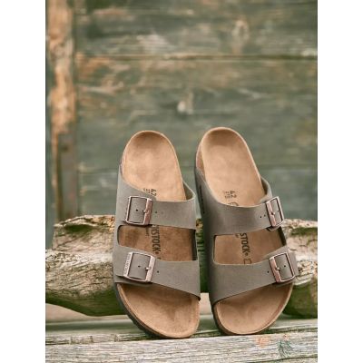 8. Klapki BIRKENSTOCK ARIZONA BS 0151213