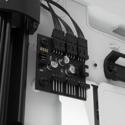 13. Obudowa Corsair iCUE 5000X RGB Mid-Tower ATX Tempered Glass White (CC-9011213-WW)