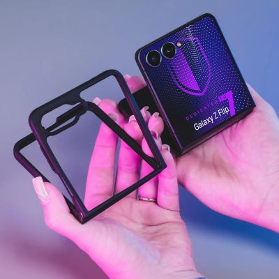 12. Etui 3mk Satin Armor Case+ na Samsung Galaxy Z Flip 7 - przezroczysto-czarne